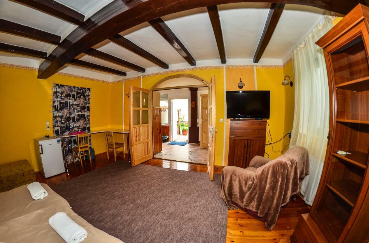 Klara Apartman センテシュ エクステリア 写真