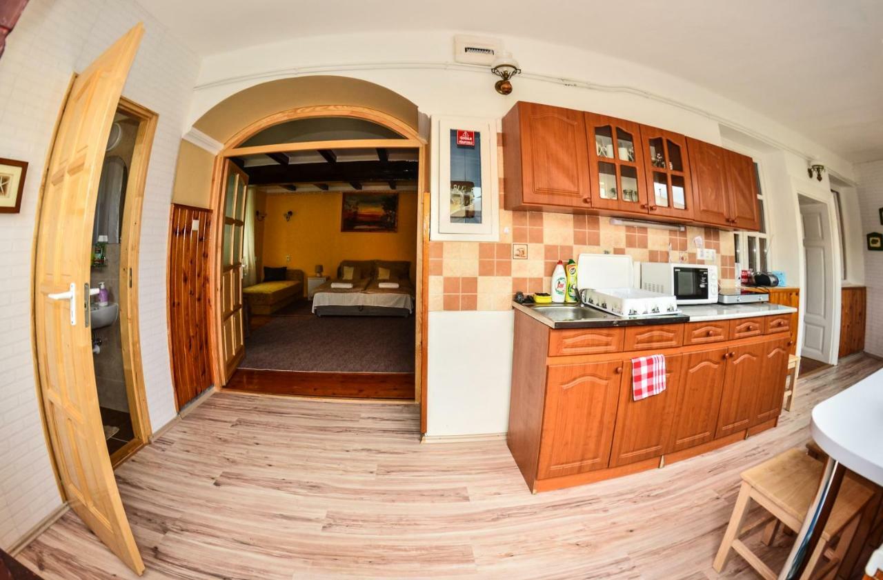 Klara Apartman センテシュ エクステリア 写真
